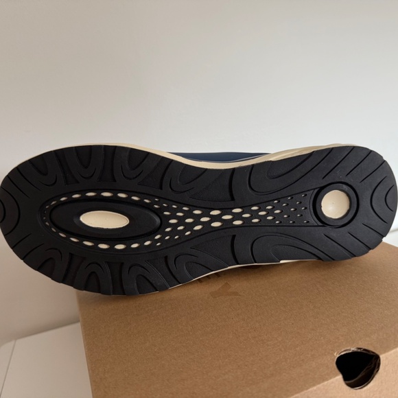 OAKLEY Dry OS Running/Casual tennis shoe Sneakers ~ Men's 10.5 ~ Navy ~MSRP $100 - Picture 8 of 11